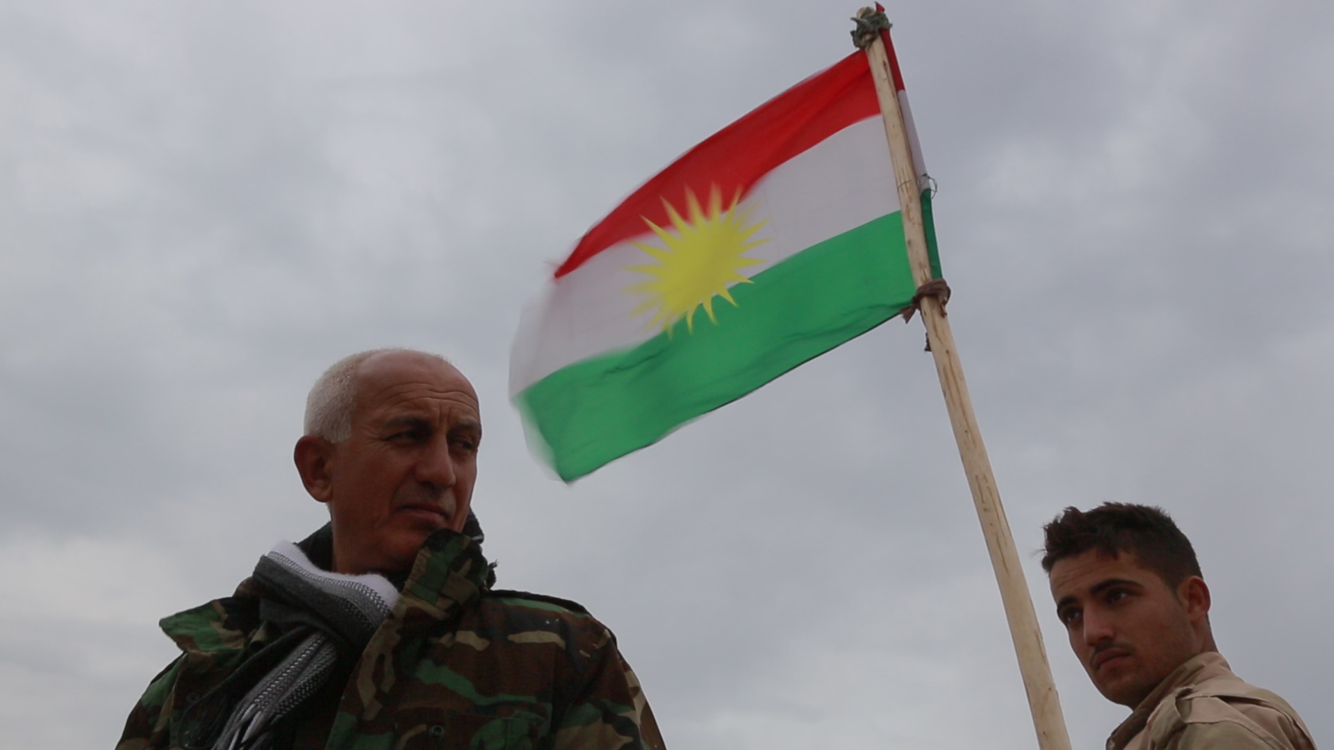 peshmerga and flag